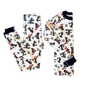 Hanna Andersson Penguin Skiing Christmas Pajamas Size 10